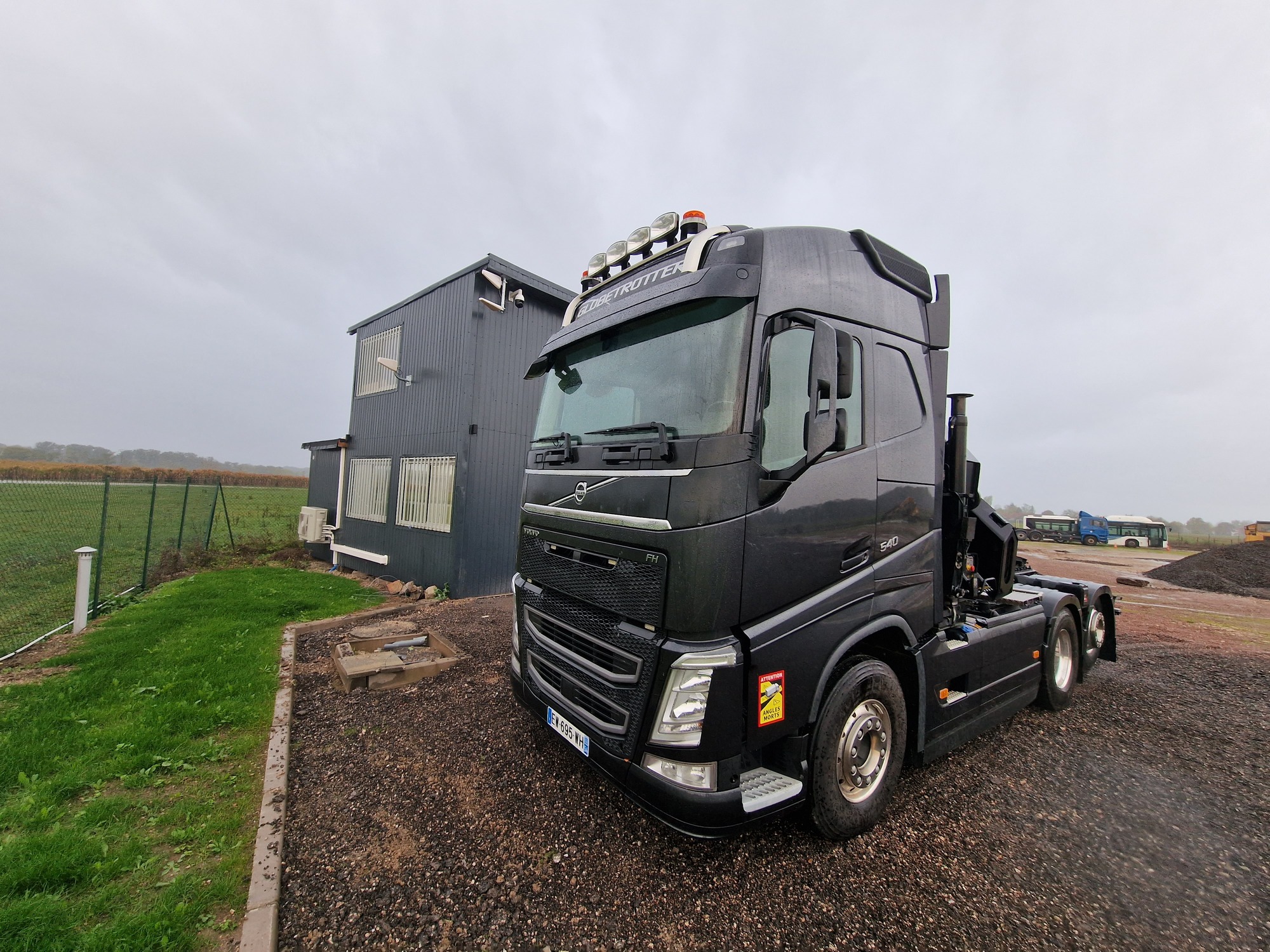 NV TRADING - Municipal/ Special vehicles MERCEDES-BENZ undefined: picture 1