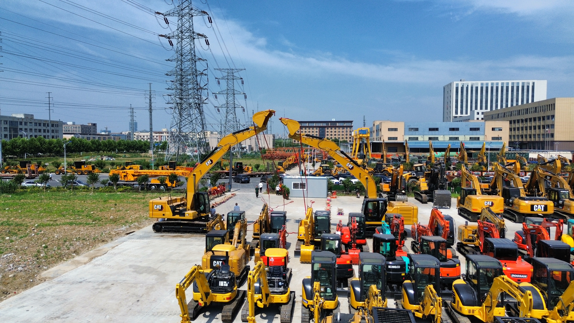 Toaks International Trading Company - Construction machinery LIUGONG undefined: picture 4