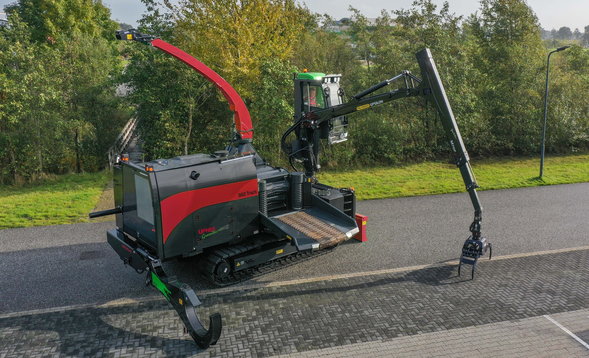 Ufkes Greentec - Agricultural machinery VALTRA N-series undefined: picture 5