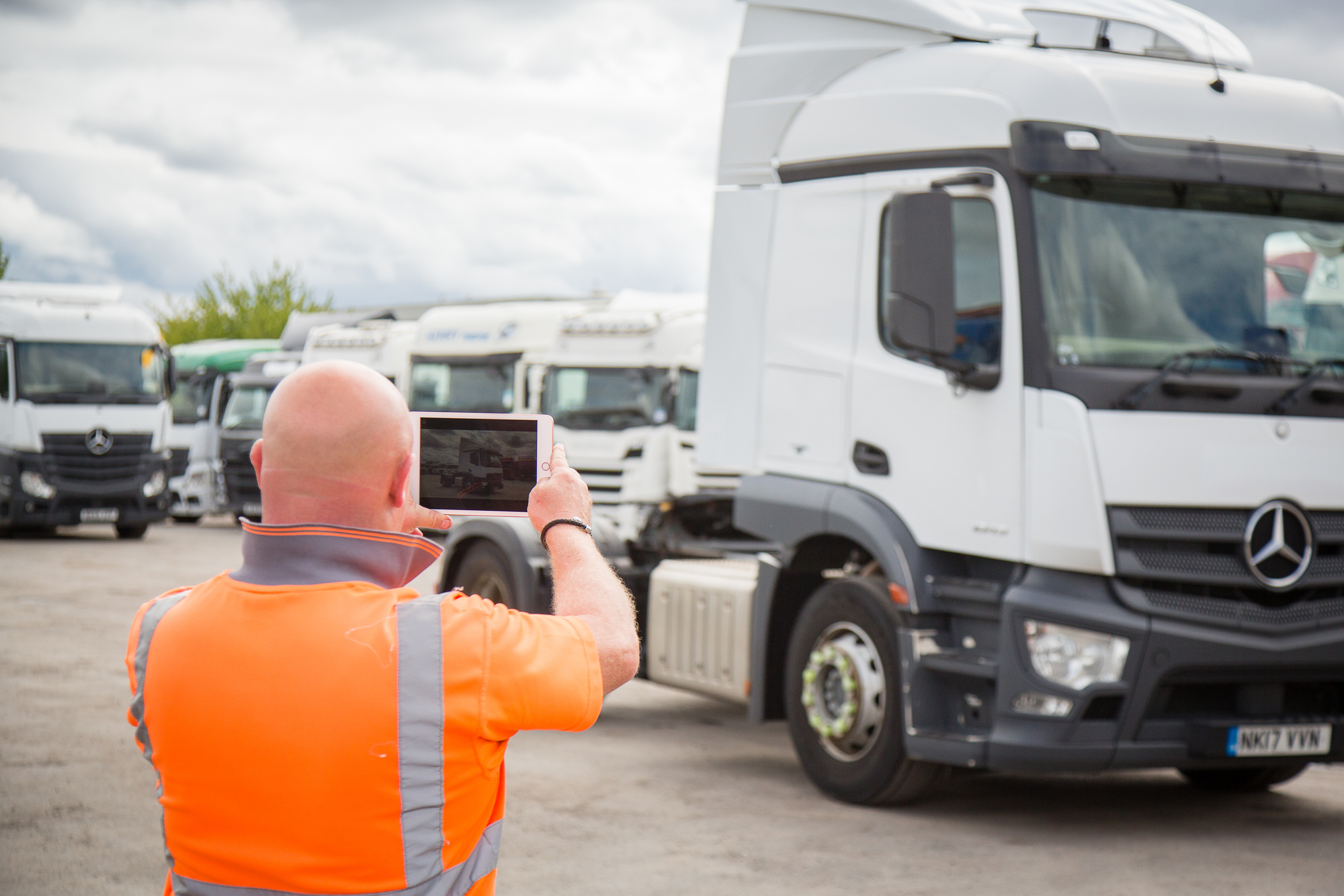 COMMERCIAL VEHICLE AUCTIONS LIMITED - Semi-trailers undefined: picture 15