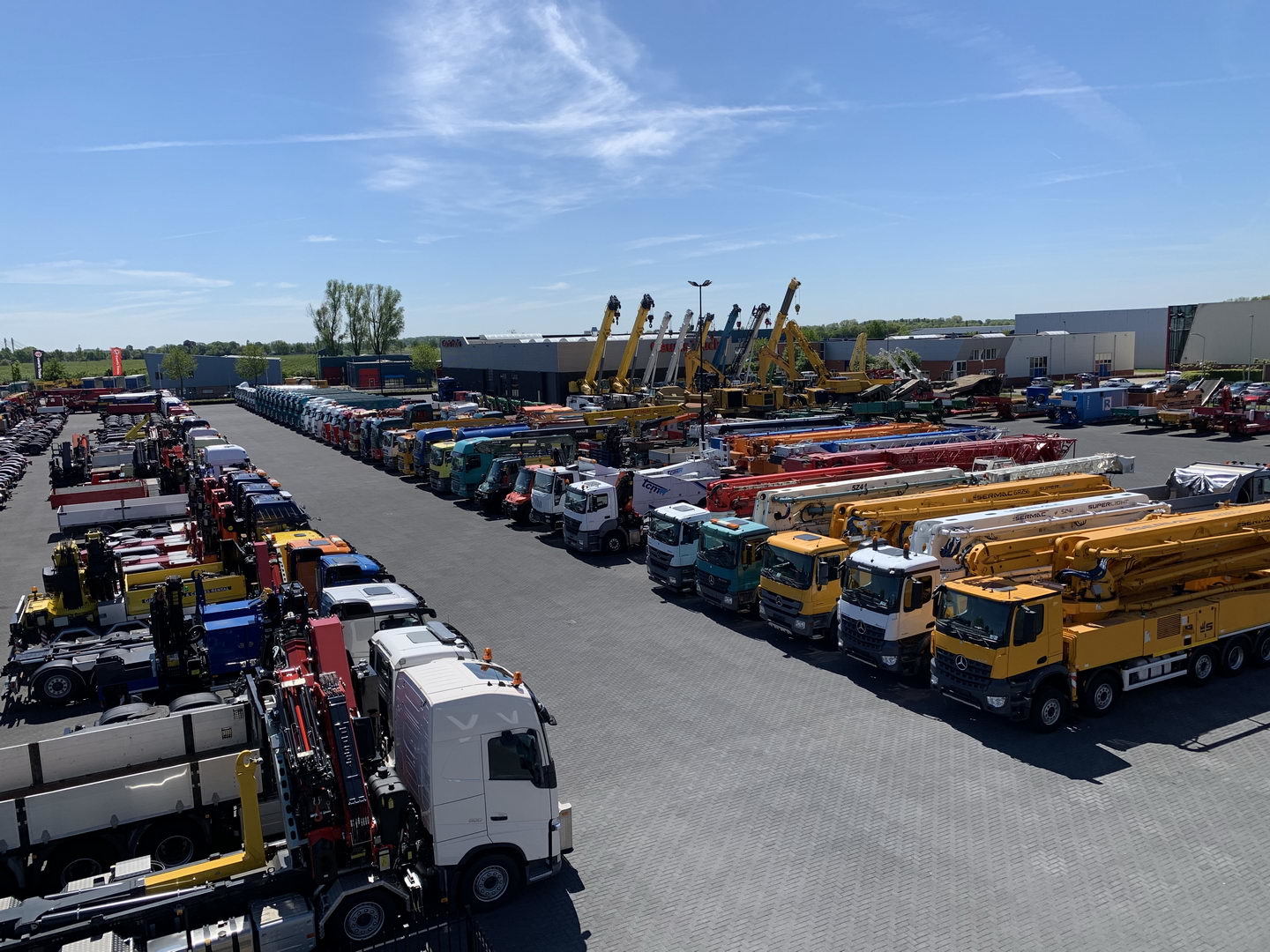 Geurts Trucks B.V. - vehicles for sale undefined: picture 14