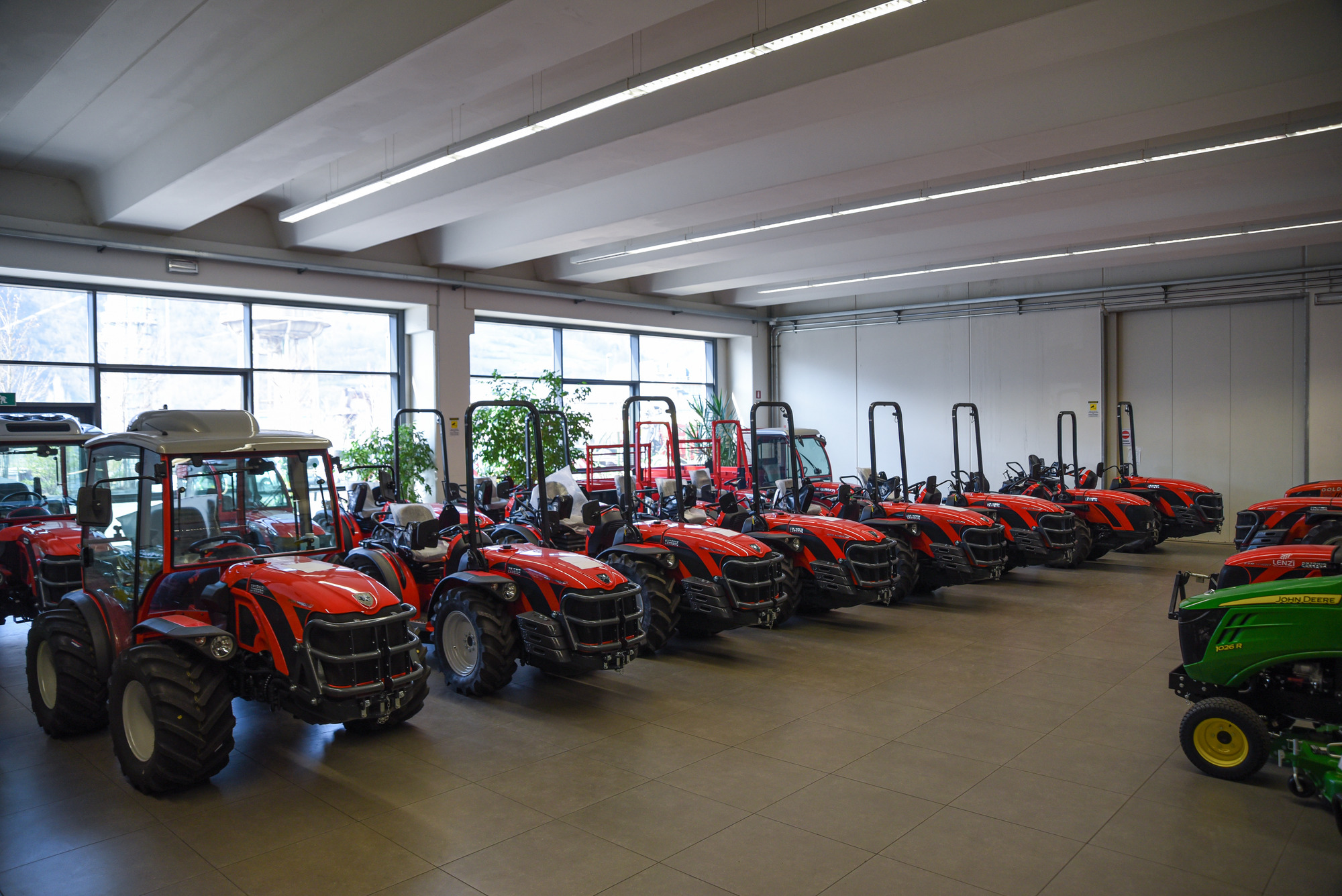 Lenzi S.p.A. - Construction machinery undefined: picture 3