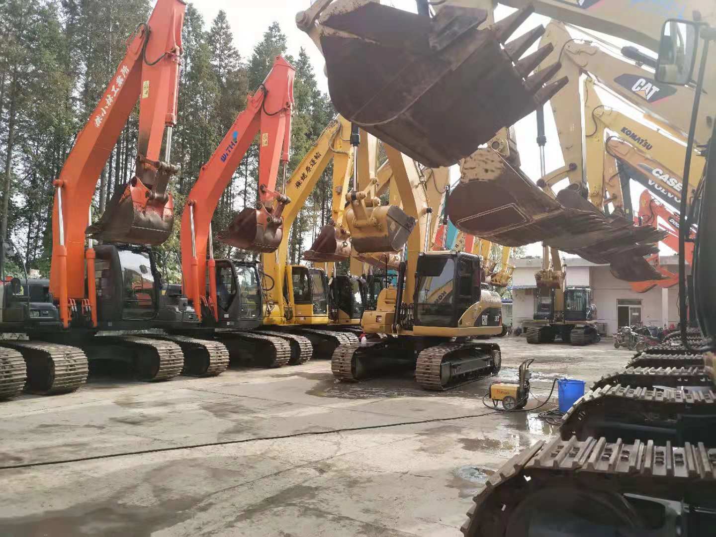 Shanghai Walila Engineering Machinery Co., Ltd. - Construction machinery HITACHI undefined: picture 9