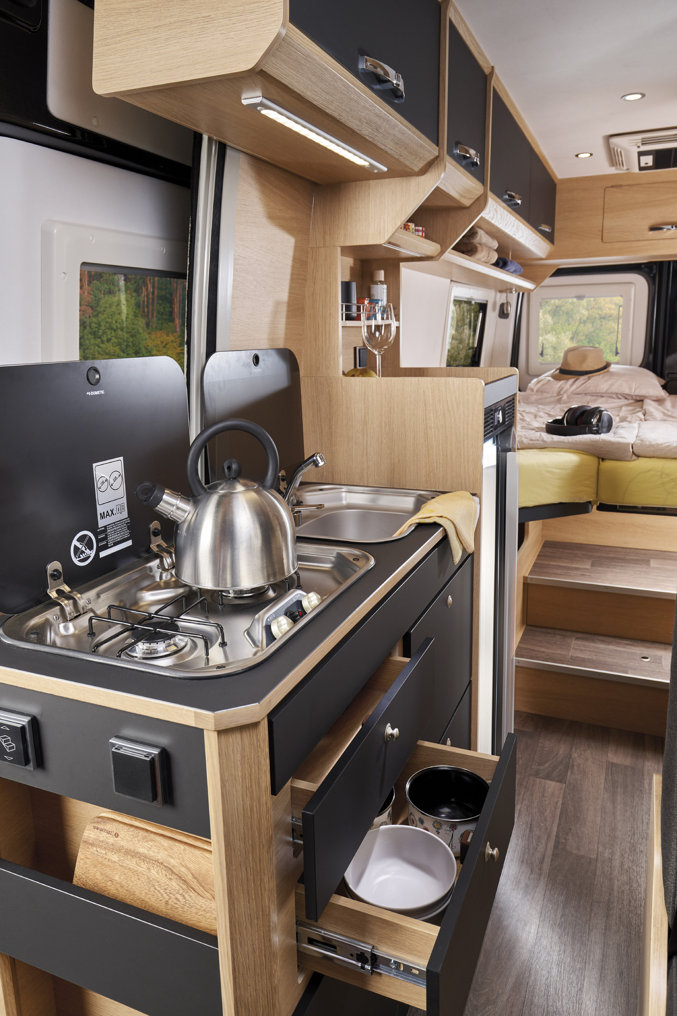 2 AP SPÓŁKA Z OGRANICZONĄ ODPOWIEDZIALNOŚCIĄ - Campers - Year: 2025, Euro 6, gearbox: manual, air conditioner undefined: picture 9