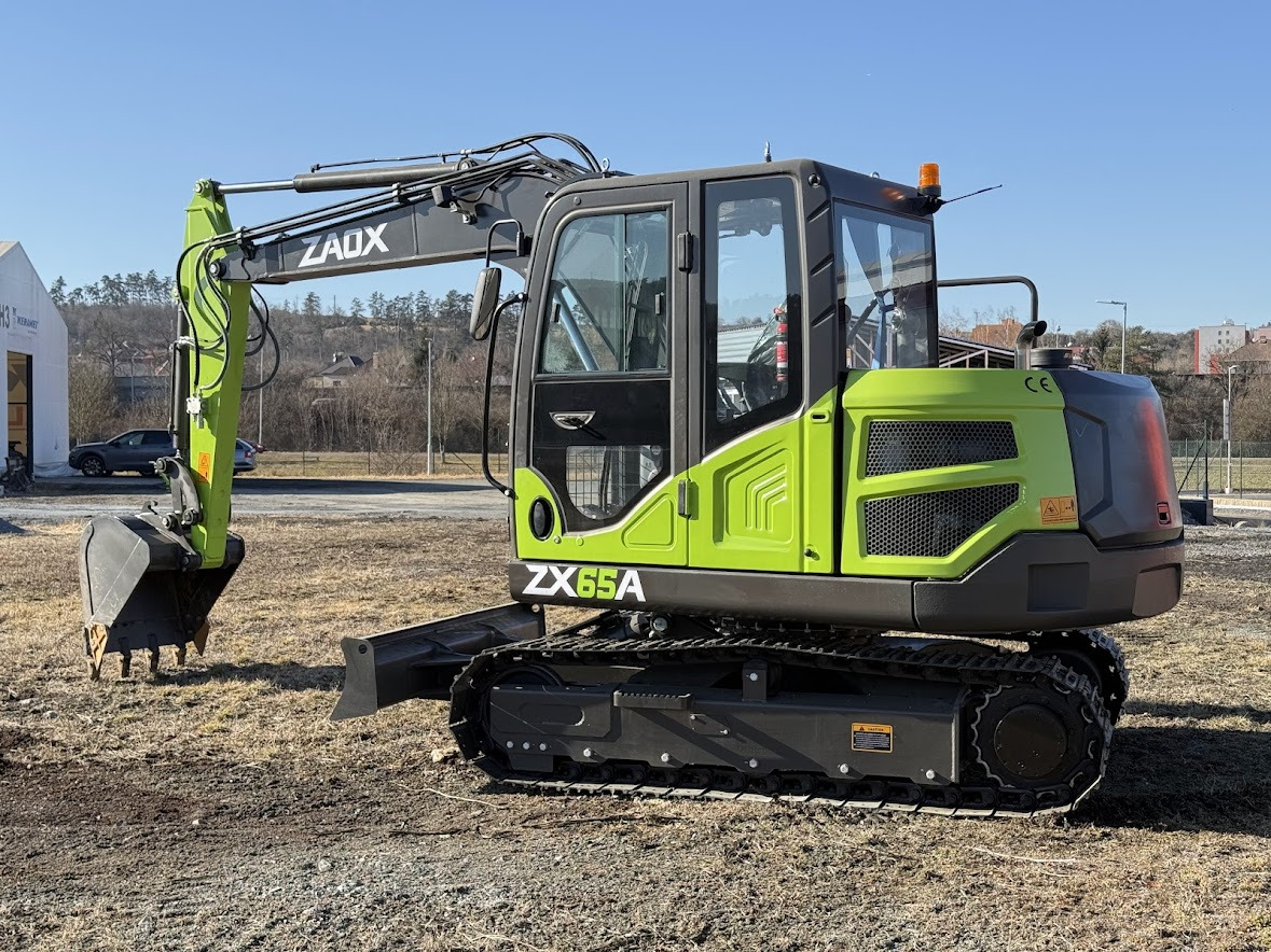 ZAOX CONSTRUCTION MACHINERY A.S. undefined: picture 6