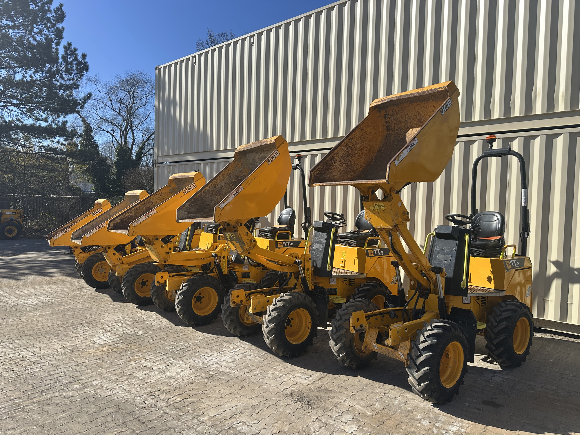 Kortum Handelsgesellschaft mbH - vehicles for sale undefined: picture 2
