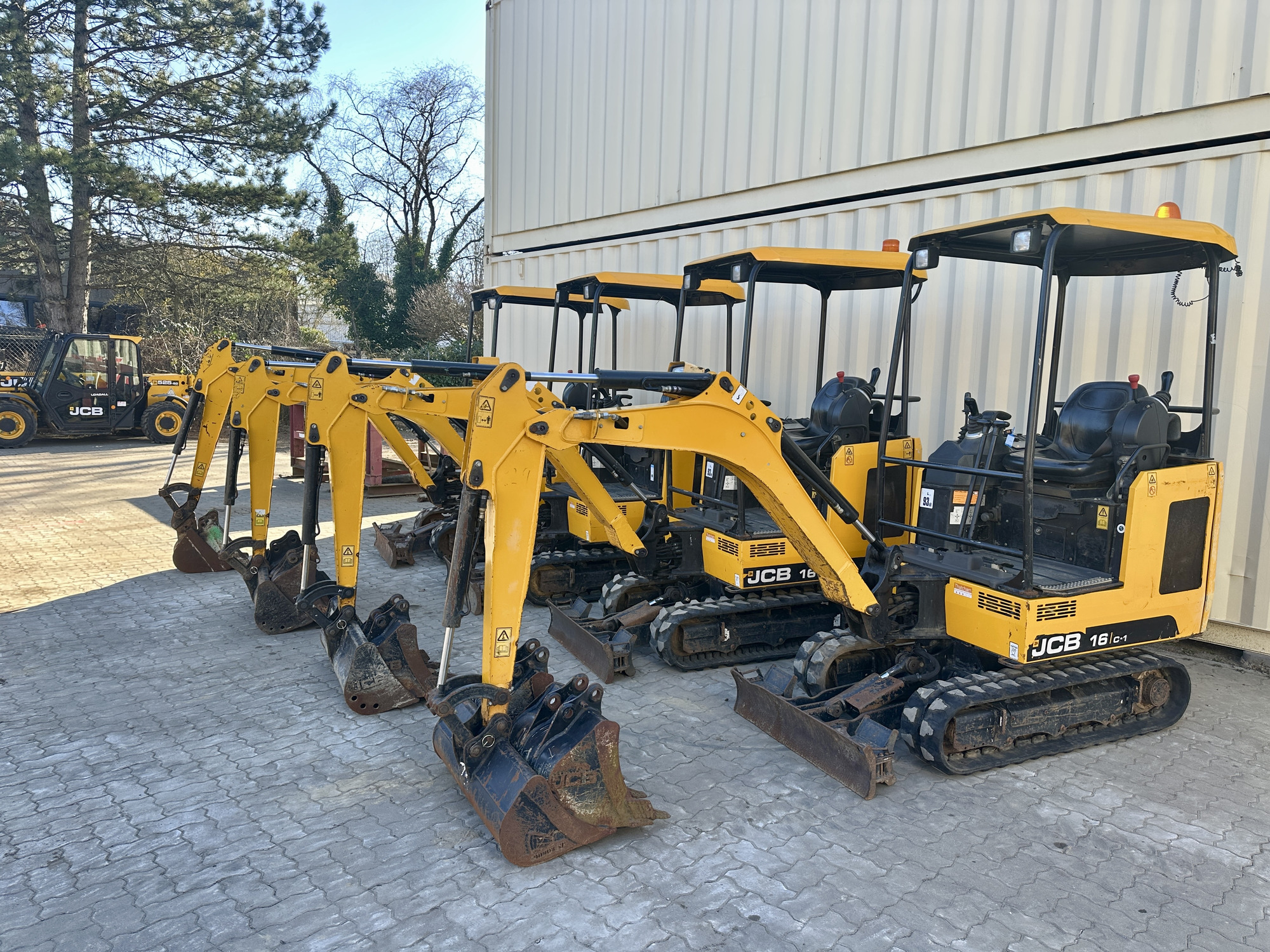 Kortum Handelsgesellschaft mbH - vehicles for sale undefined: picture 3