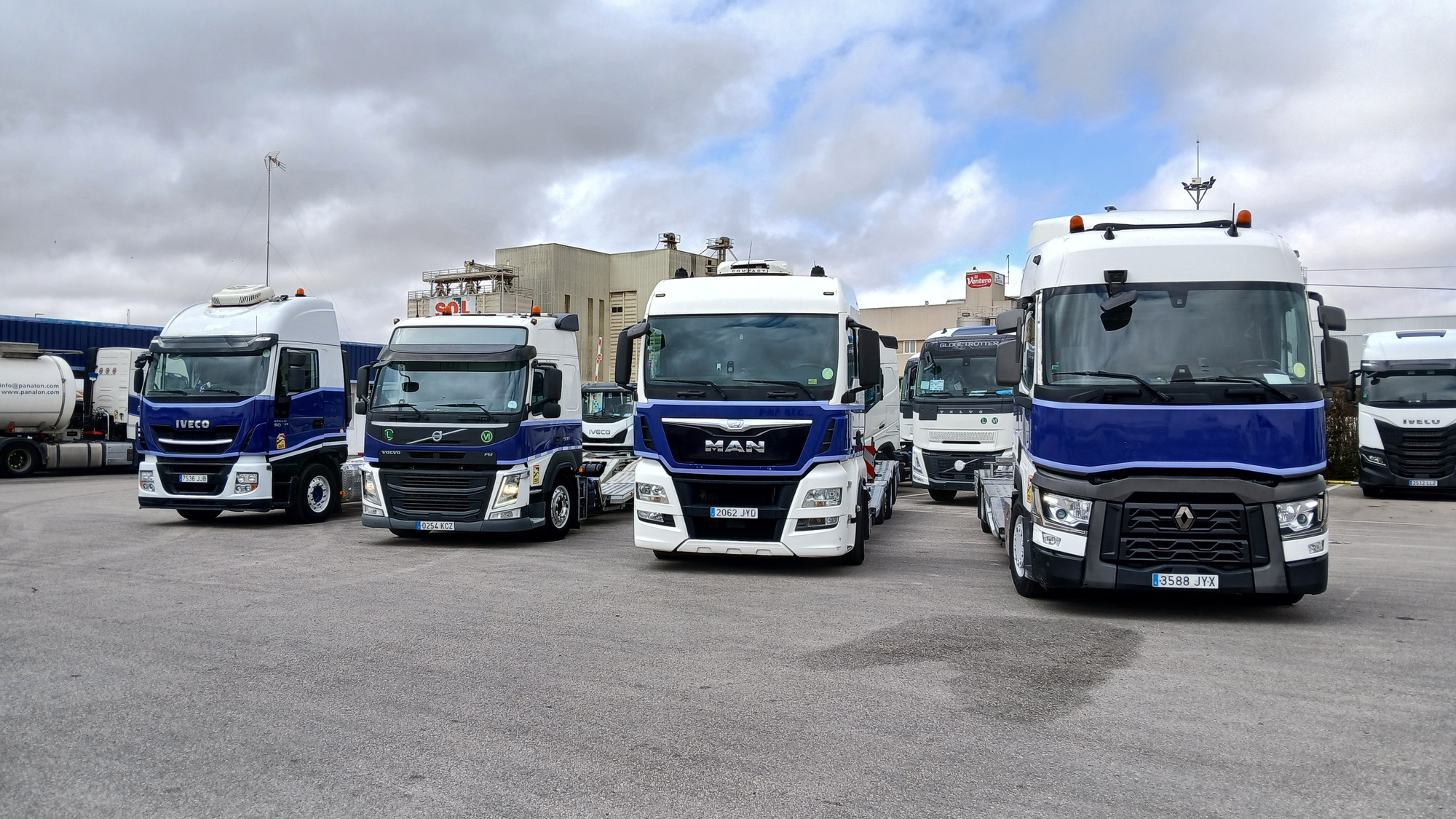 PAÑALON SA undefined: picture 1