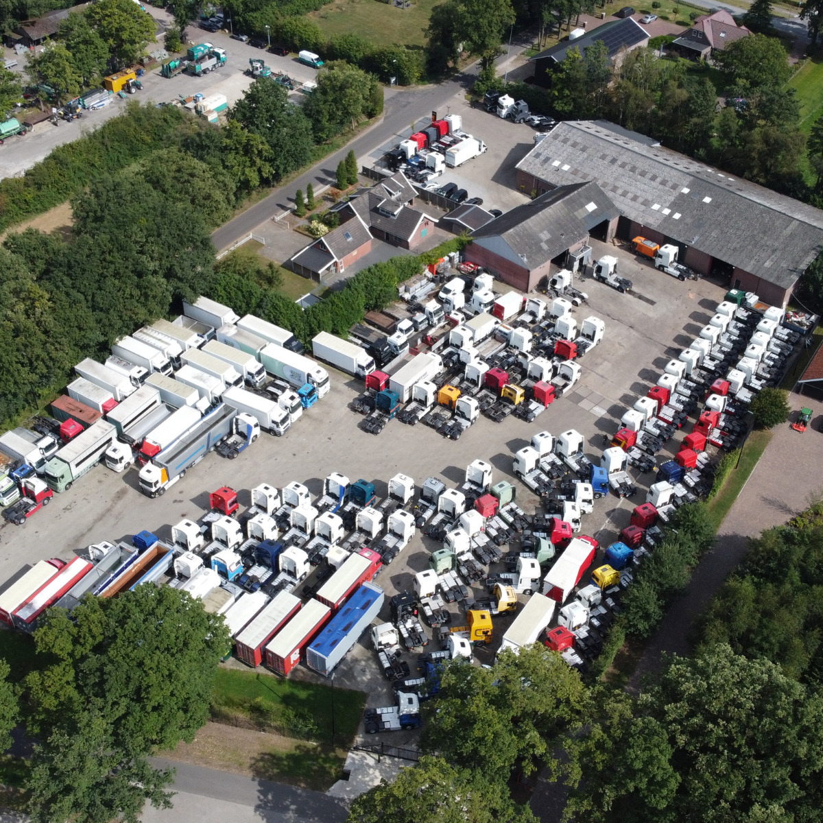 Hesselink Trucks B.V. - Vans - gearbox: manual undefined: picture 7