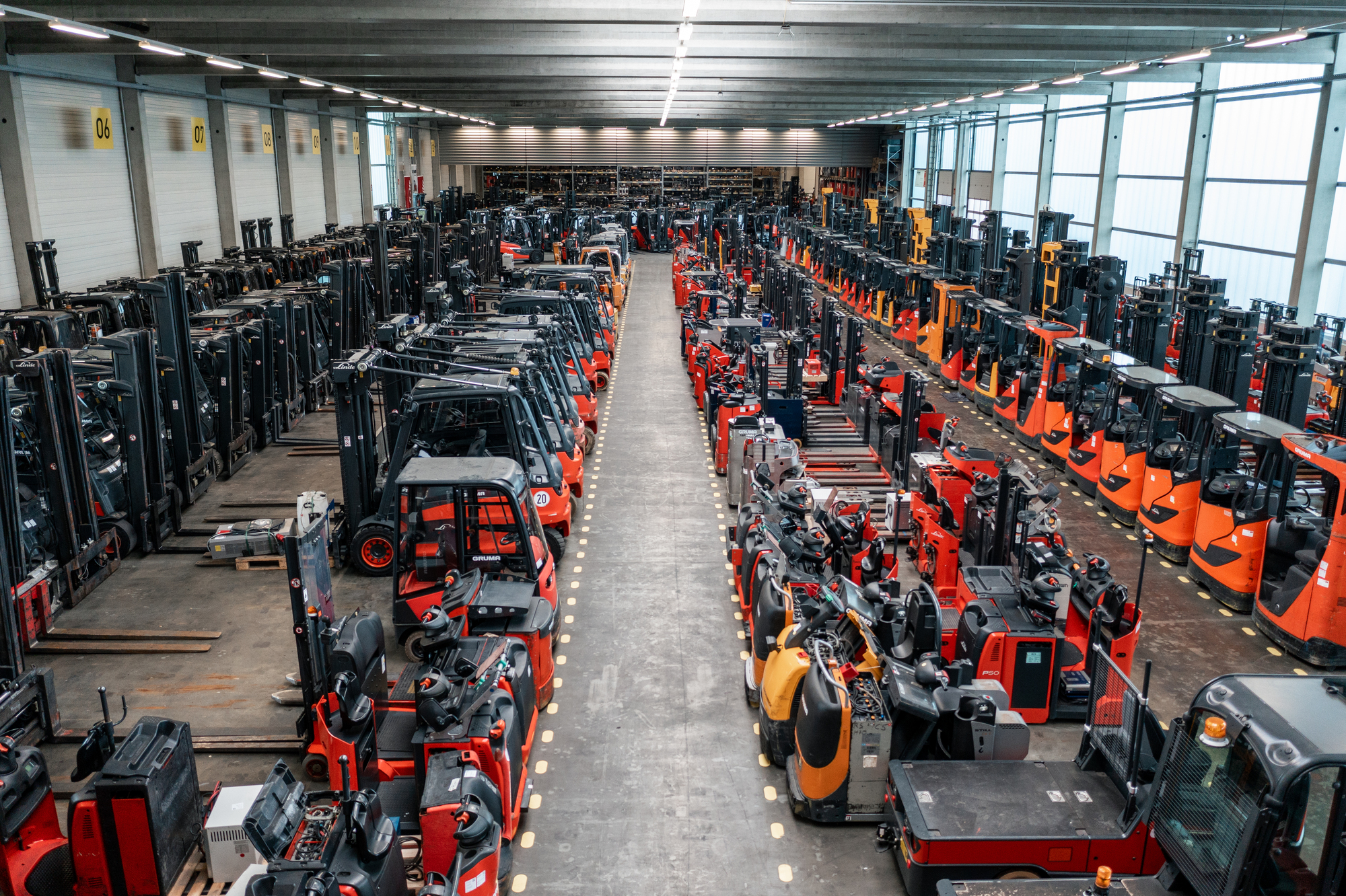 GRUMA Nutzfahrzeuge GmbH - Attachments GRIPTECH - Year: 2012 undefined: picture 2