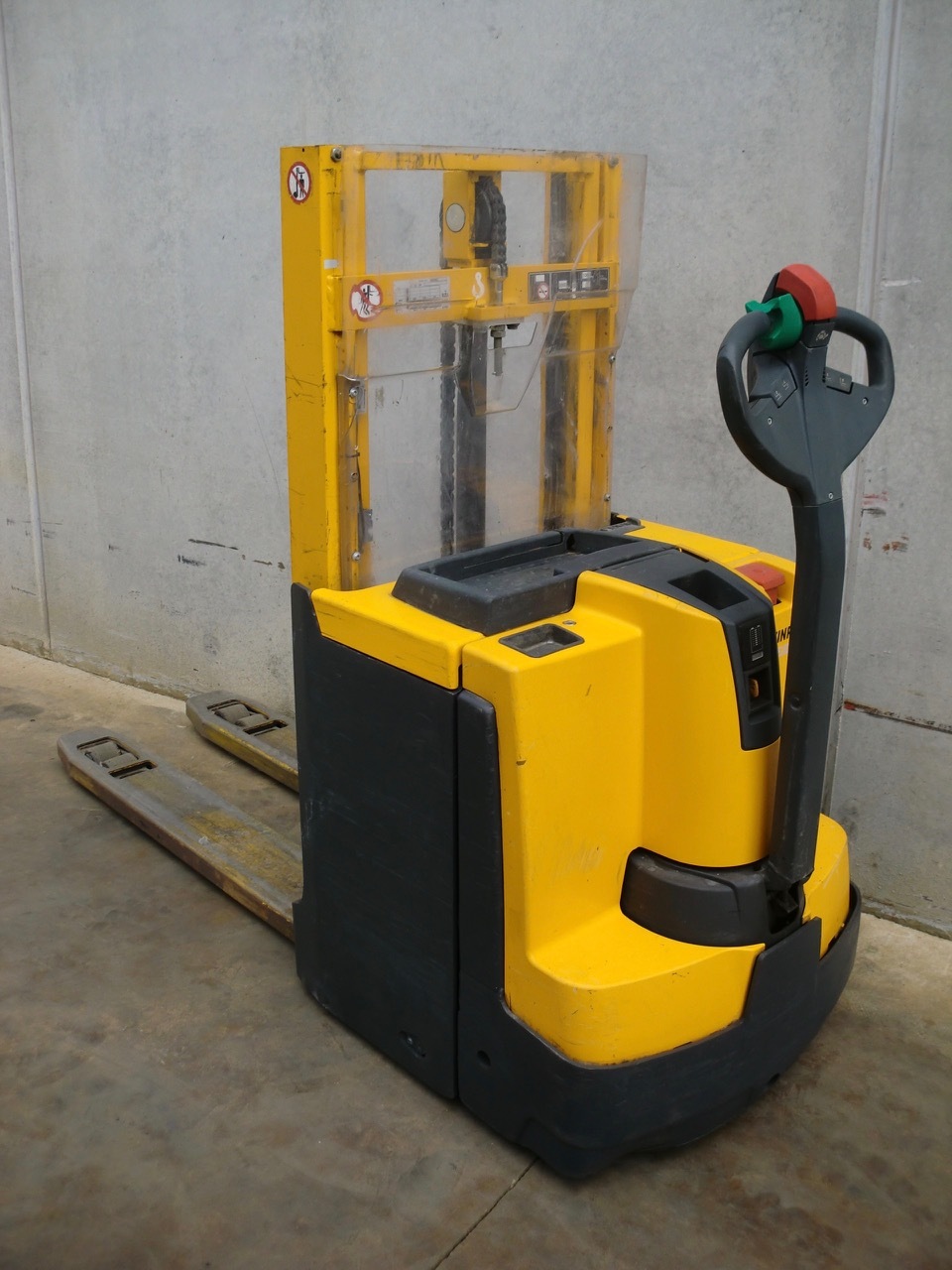 Activacions Carretillas, S.L - vehicles for sale undefined: picture 5