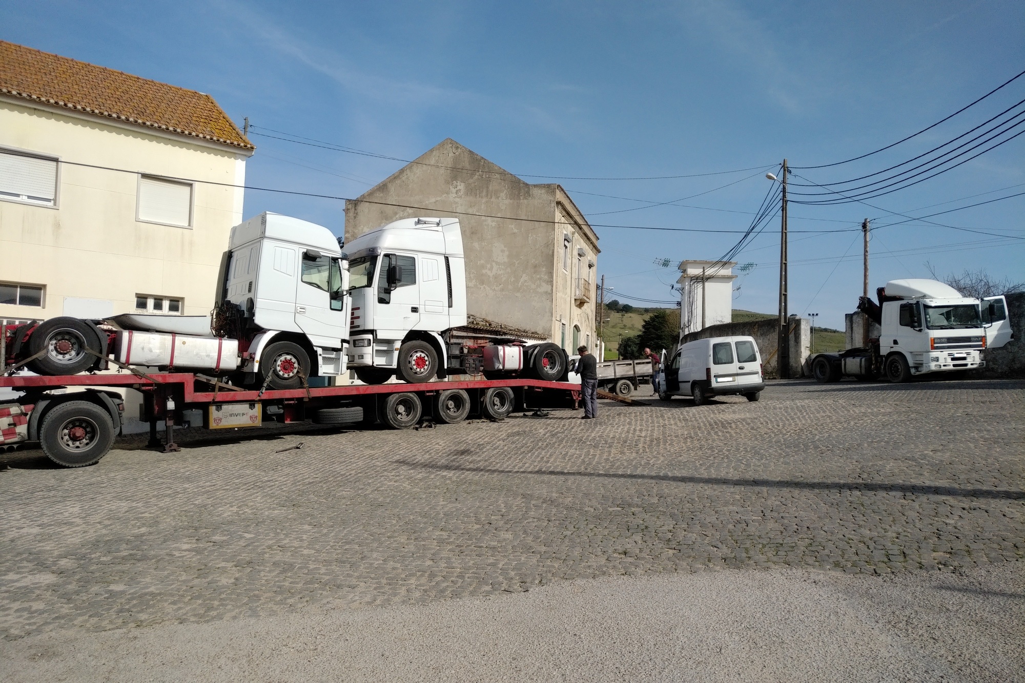 Britannia Export Consultants Limited - Tractor units undefined: picture 11