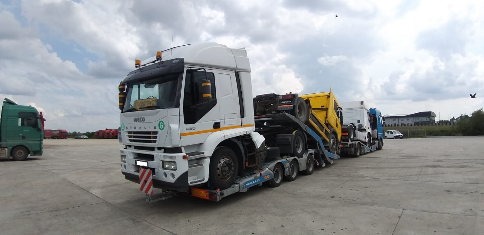 Britannia Export Consultants Limited - Tractor units undefined: picture 3