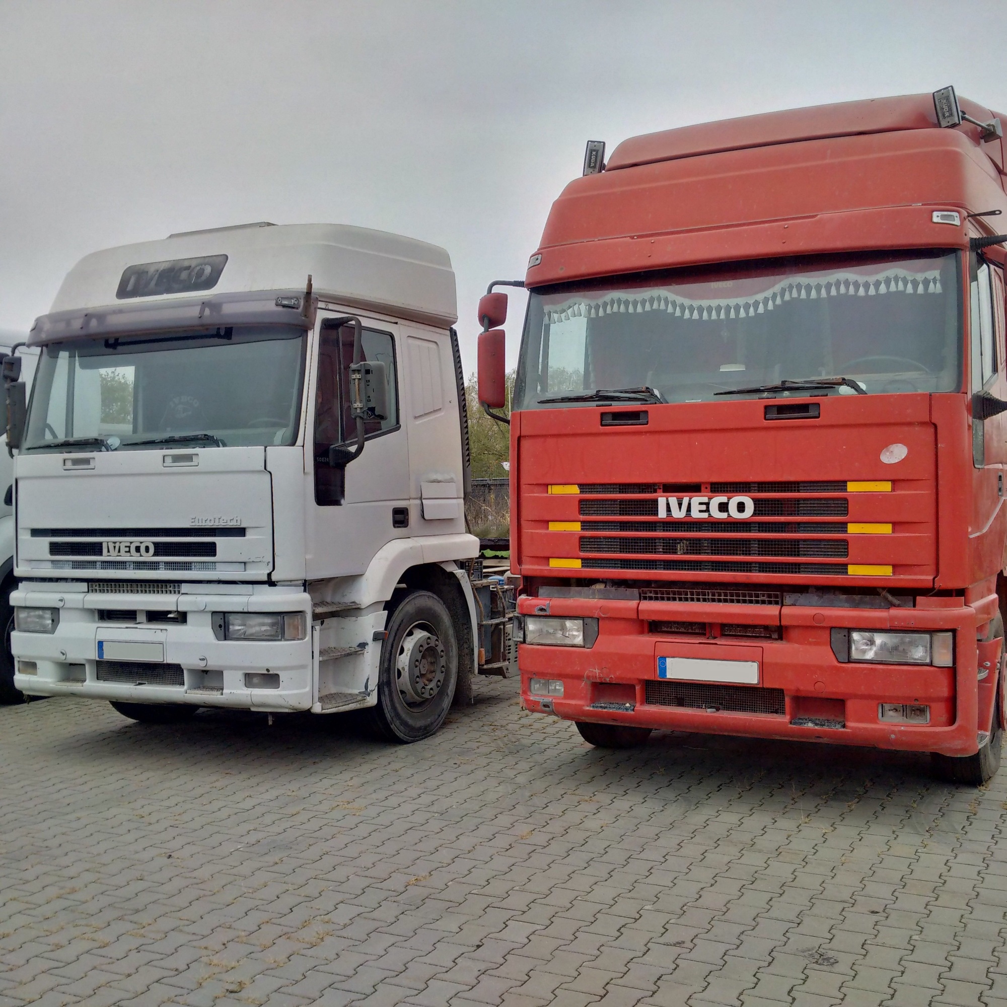 Britannia Export Consultants Limited - Tractor units undefined: picture 27