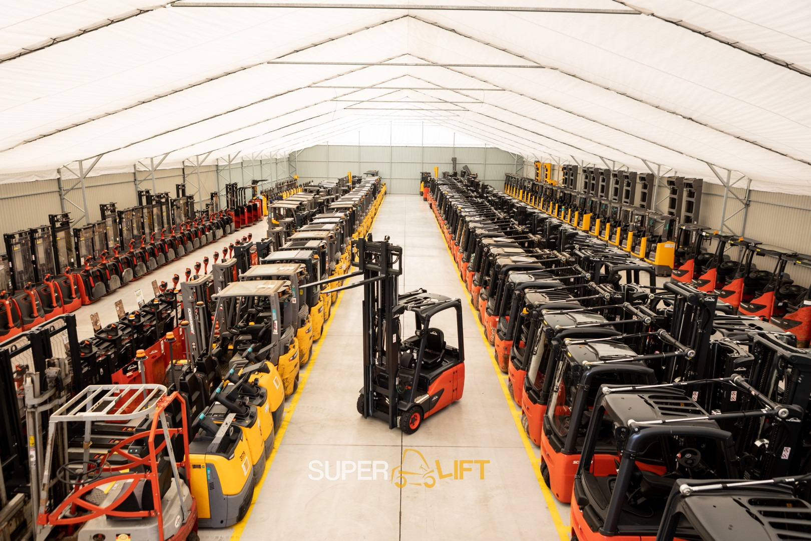 SUPERLIFT - Construction machinery undefined: picture 1