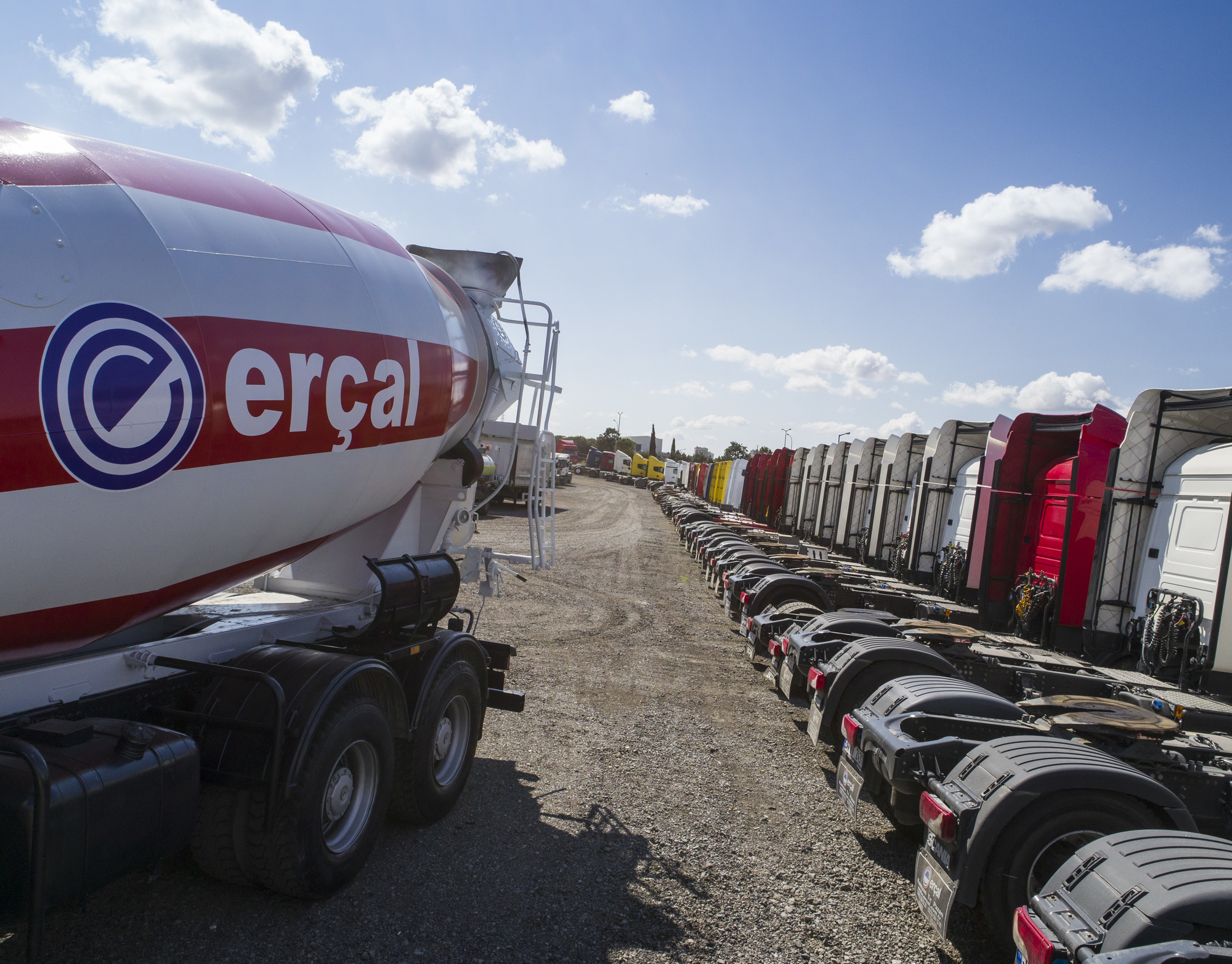 ERCAL TRUCKS - Construction machinery CATERPILLAR - Year: 2020, diesel undefined: picture 4