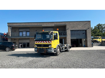 Hook lift truck MERCEDES-BENZ