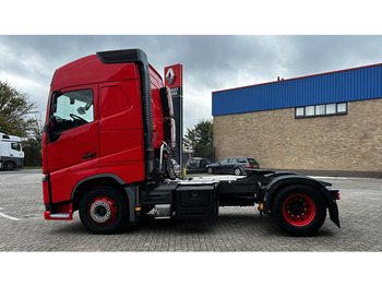 Tractor unit VOLVO FH