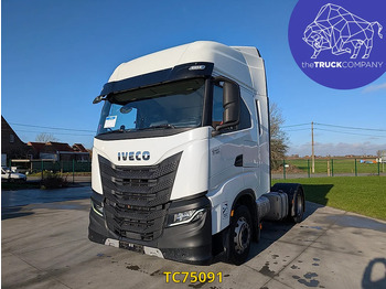 Tractor unit IVECO S-WAY