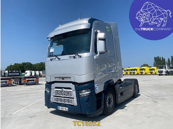 Tractor unit RENAULT T 520