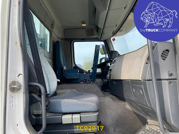 Garbage truck Volvo FE 320: picture 3