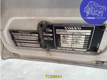 Refrigerator truck Volvo FM 330: picture 3