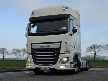 Tractor unit DAF XF 460