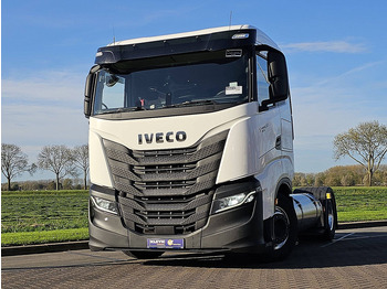 Tractor unit IVECO S-WAY
