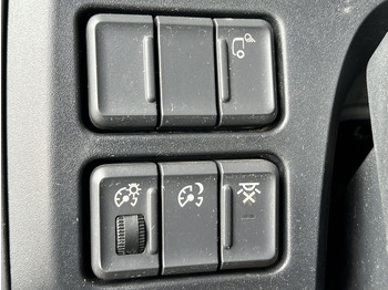 Tractor unit Daf XF 510 4x4 Hydrodrive Orig.479`Km Alu Retarder: picture 5 Tractor unit Daf XF 510 4x4 Hydrodrive Orig.479`Km Alu Retarder: picture 5