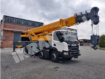 Mobile crane LOCATELLI