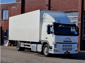 Refrigerator truck VOLVO FM 330