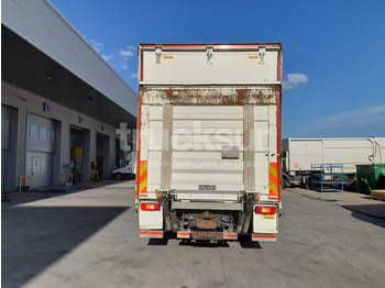RENAULT D320 ejes 6x2*4 leasing RENAULT D320 ejes 6x2*4: picture 5