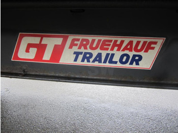 Curtainsider semi-trailer Fruehauf: picture 2