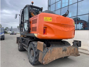 Wheel excavator Hitachi ZX140W-5B: picture 4