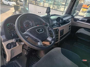 Tractor unit MAN TGX 18.500: picture 3