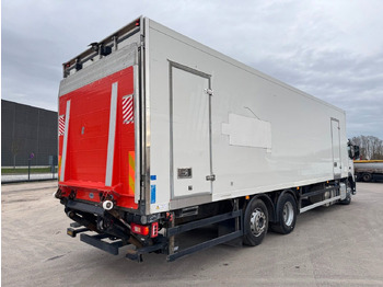 Refrigerator truck Volvo FM330 6x2*4 Carrier Supra 1250 Mt 9,9m (defekt f: picture 3