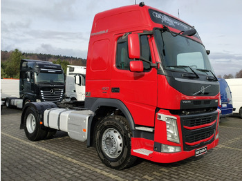 Tractor unit VOLVO FM 450