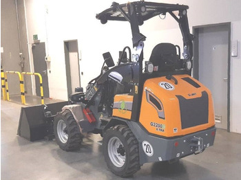 New Skid steer loader Giant G 2200 E X-Tra Elektro / electric: picture 4