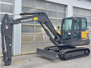 Mini excavator Volvo EC 60 E: picture 2