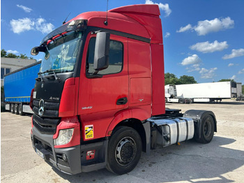 Tractor unit MERCEDES-BENZ Actros 1845