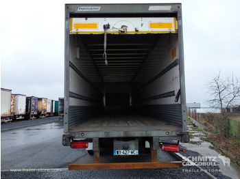 Closed box semi-trailer FRUEHAUF Dryfreight Standard Roller shutter door: picture 3