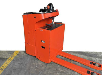 Pallet truck LINDE T20