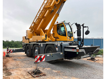 Mobile crane Liebherr LTC 1050-3.1: picture 2