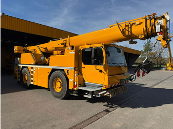 Mobile crane LIEBHERR LTM 1030-2.1