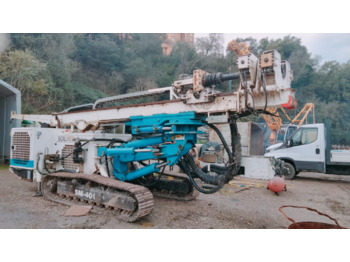 Pile driver SOILMEC