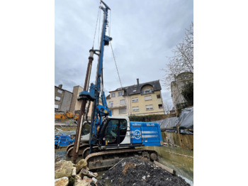 Pile driver SOILMEC