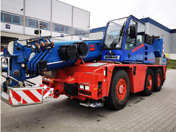Mobile crane Terex Demag AC 40 City: picture 2