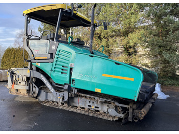 Asphalt paver VÖGELE