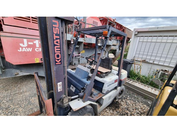 Diesel forklift Komatsu FD25T: picture 3