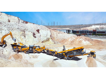 Mobile crusher FABO